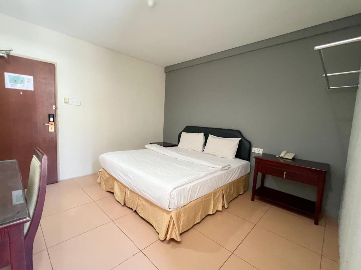 N9 Business Hotel Sdn Bhd Nilai Ngoại thất bức ảnh